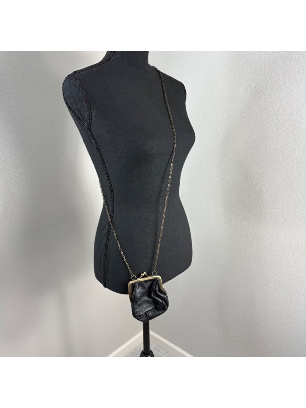 Guang Tong Leather Coin Purse Crossbody Chain Black Shows Wear on Hardware